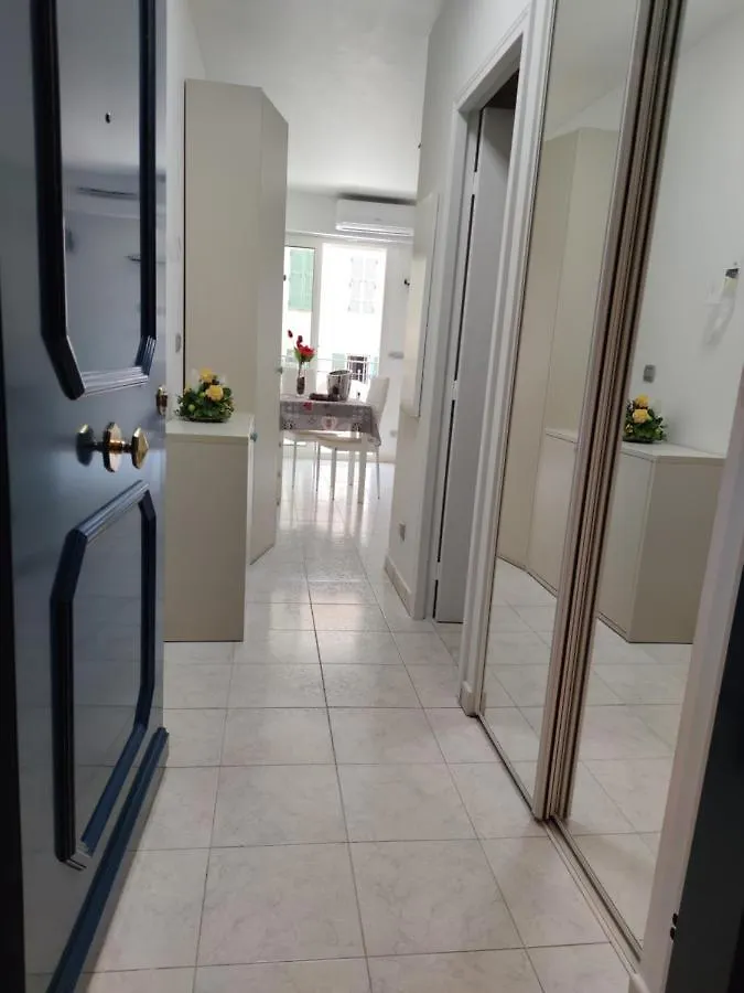 Soleil Et Mer In Victoria Beach Apartment Menton
